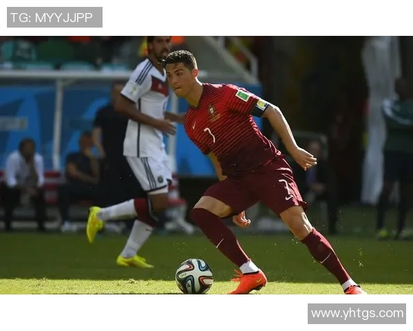 2014年足球明星手游热潮回顾与玩法解析，带你重温经典足球盛宴